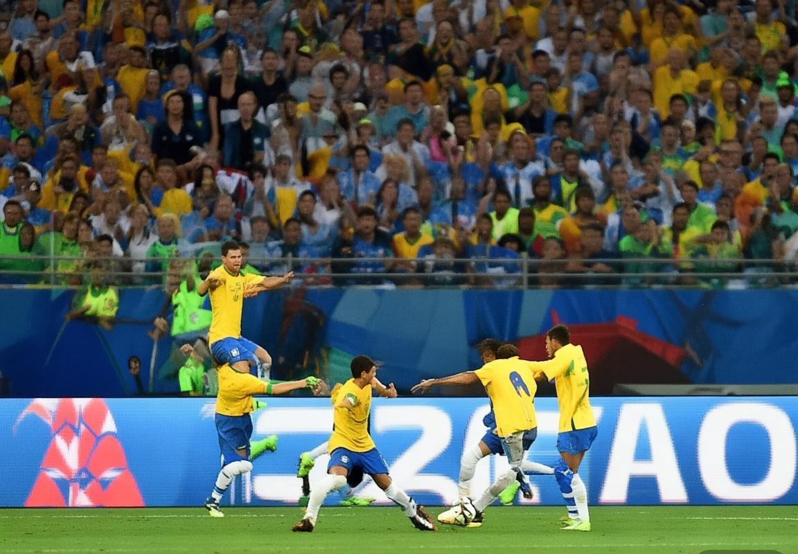 2018世界杯巴西克罗地亚巅峰对决回顾：激情与战术火花